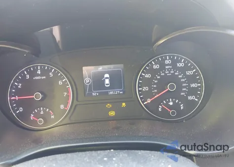 2017 Kia Optima Lx z USA, uszkodzony, nr VIN 5XXGT4L3XHG149125